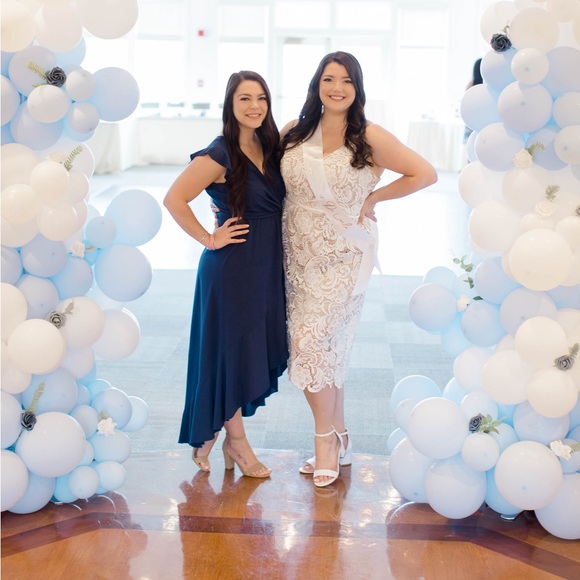 Dress - Picture 2 of 2